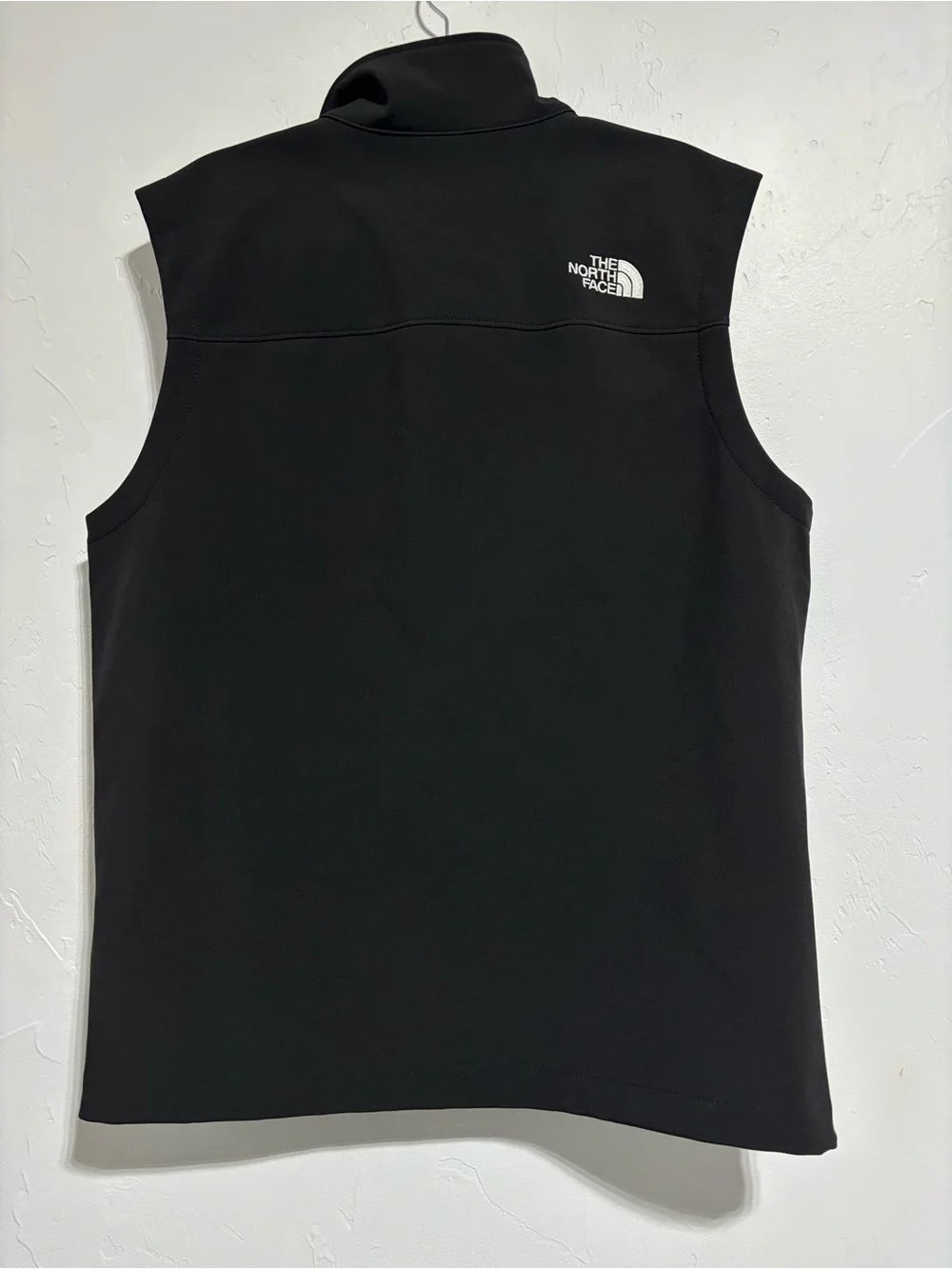 The North Face Black Softshell Vest Jacket Men's Medium Full Zip Winter Fall